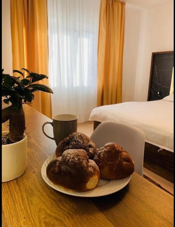 Valea Putnei Residence- Rooms For Rent Экстерьер фото